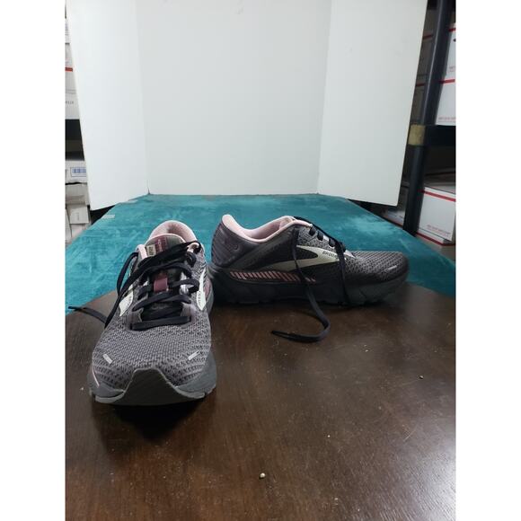 Brooks Adrenaline GTS 22 Shoes Size 8 Wide Womens Gray Pink Running 1203531d015 - Picture 1 of 13